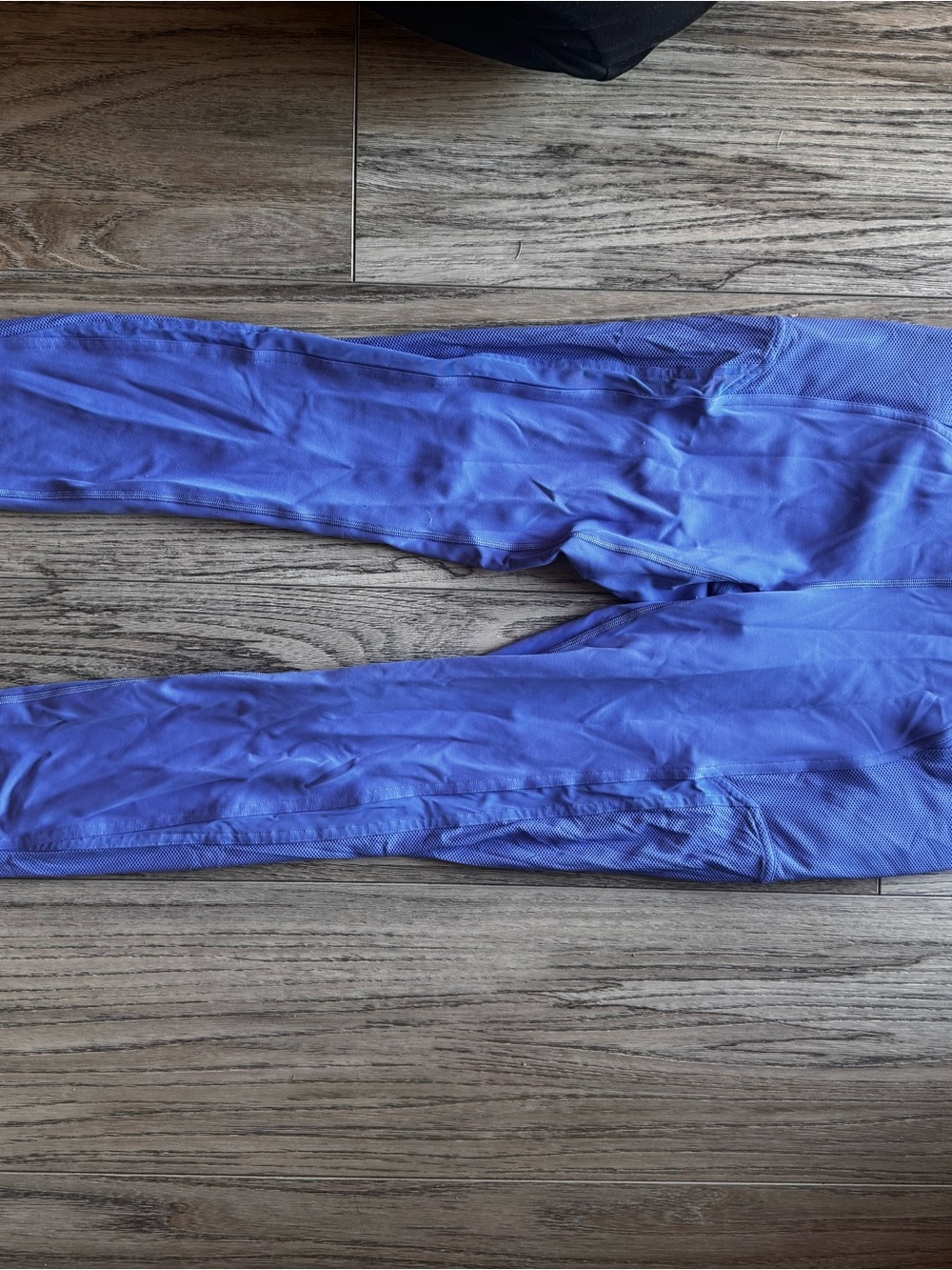 Lululemon Purple Mesh Panel Crop Leggings Size 8 - Picture 2 of 6